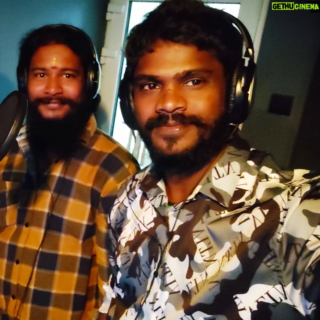 Vinoth Gana - 1.4K Likes - பிறந்தநாள் வாழ்த்துக்கள் திரைப்பட பின்னணிப் பாடகர்
கானா ஜெகன் 👑👑👑🎂🎂🎂
வாழ்க வளத்துடன்🎤🎤🎤😘😘🥳🥳🥳🥳🥳♥️♥️♥️♥️♥️♥️♥️
#ganavinothuofficial #gana #trending #viral #instagram #instalike #instareels #reels #video #pic #photo #videos #love #reelsInstagram #ganalovesongs #ganasong #shorts #short #dimman #ganajagan 👑👑👑