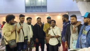 Vinoth Gana Instagram - VERY HAPPY 🤩THANKS DUBAI PULLINGO ❤️LOVE U ALL❤️🤩