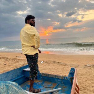 Vinoth Gana Instagram - Photo of the morning after completing the film shoot location kovalam beach ♥️