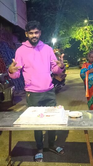 Vinoth Gana Instagram - Hi dears Happy christmas 🎉🙌👑♥️🤝🎂#ganavinothuofficial #gana #trending #viral #instagram #instalike #instareels #reels #video #pic #photo #videos #love #reelsInstagram #ganalovesongs #ganasong #shorts #instagood #ganavinothuofficial #instadaily #happybirthday #marrycristmas #jesus #short🥳🥳🥳♥️♥️♥️