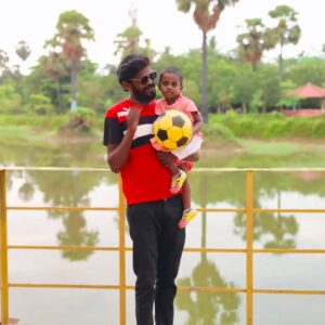 Vinoth Gana Instagram - Happy Day With Family at Madhavaram #botanicalgarden
♥️😍