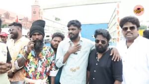 Vinoth Gana Instagram - நேரில் சந்திக்க சென்றோம் அவங்க மனம் எப்படி நொந்து இருக்கு தெரியுமா நிறைய பேர் பெண்கள்தான் அவங்க பாத்ரூம் போக இடம் இல்லாமல் அவங்க வாழ்வாதாரத்துக்காக
உரிமையை கேட்டு போராடுராங்க கொரோனா காலத்தில் உயிரை பணயம் வைத்து மக்களுக்காக
உழைத்தார்கள் எத்தனையோ பினங்களை அப்புரபடுத்தி சேவை செய்தார்கள் ஏன் ஆளும் அரசு செவி சாய்க்கவில்லை நடிகர்கள் வந்து பார்த்தால் ஆவது இந்த போராட்டம் தமிழகம் முழுக்க பரவும் ஏன் குரல் கொடுக்க வரவில்லை
#ganavinothuofficial #gana #trending #viral #instagram #instalike #instareels #reels #video #pic #photo #videos #love #reelsInstagram #ganalovesongs #ganasong #shorts #short #instagood #ganavinothuofficial #instadaily #tamilnadu #dmk 🫂🙌🫂