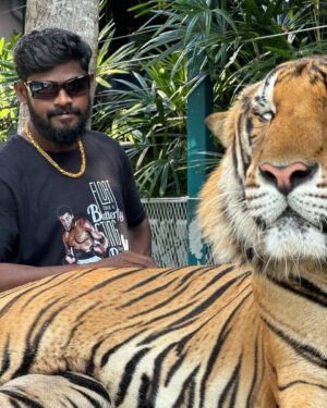 Vinoth Gana Instagram - #thailand🇹🇭 ☺️#pattaya #ganavinothuofficial #gana #trending #viral #instagram #instalike #instareels #reels #video #pic #photo #videos #love #reelsInstagram #ganalovesongs #ganasong #shorts #short