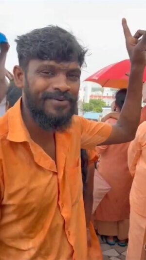 Vinoth Gana Instagram - மரியே வாழ்க🙏♥️🙏#ganavinothuofficial #gana #trending #viral #instagram #instalike #instareels #reels #video #pic #photo #videos #love #reelsInstagram #ganalovesongs #ganasong #shorts #short #instadaily #instalike #newpost #newupdate #amma #velankanni #mariye_vaazhaga