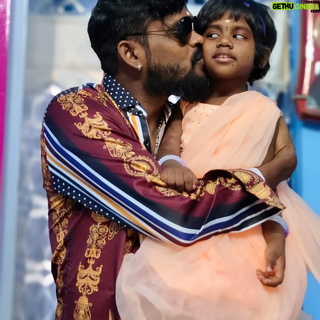 Vinoth Gana - 1K Likes - என் தங்கமே ♥️👑🎉🥰🎊😘