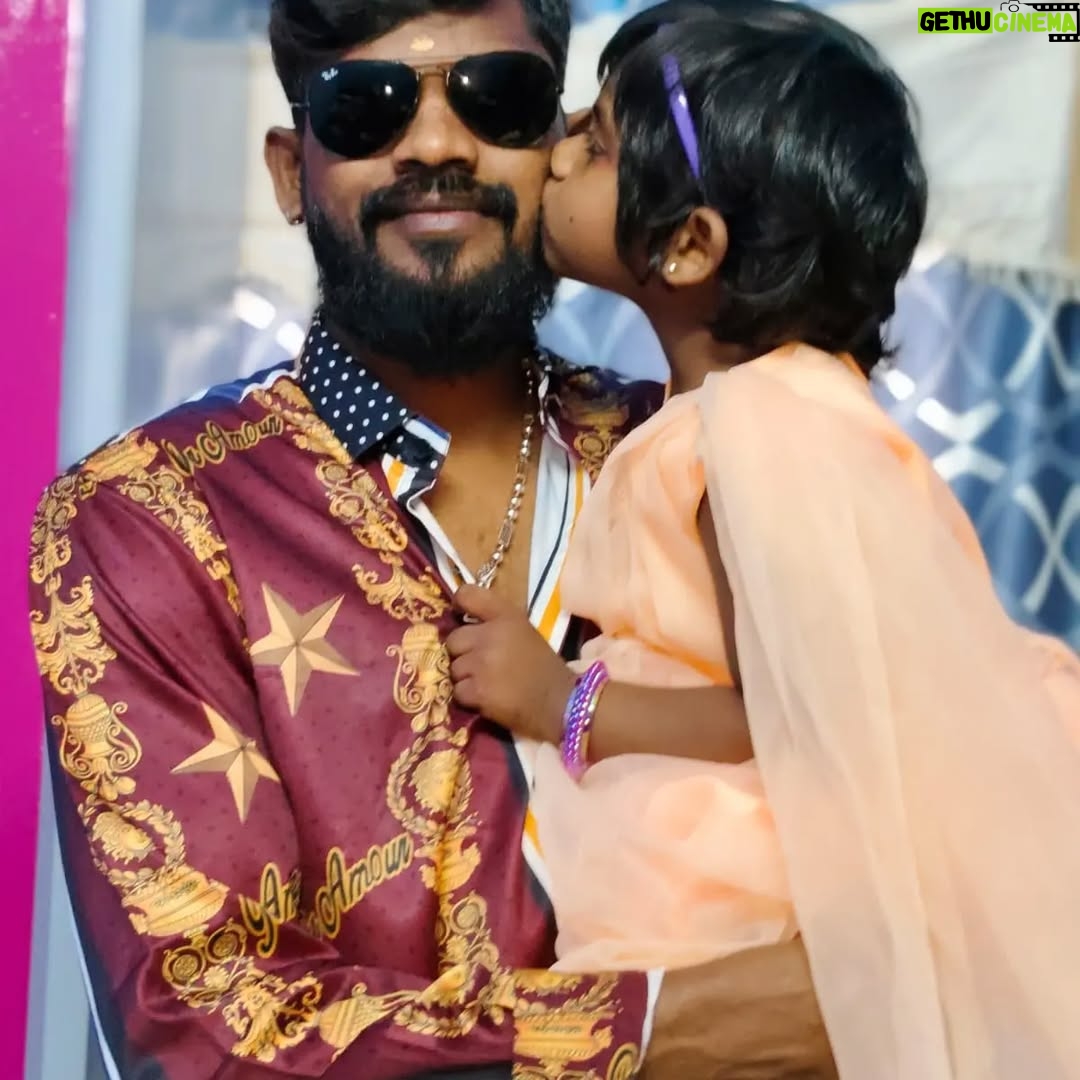 Vinoth Gana - 1K Likes - என் தங்கமே ♥️👑🎉🥰🎊😘