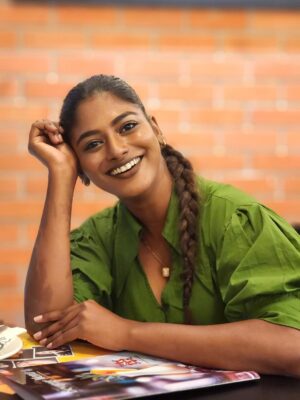 Vinusha Devi Instagram - Glow Mode On ✨💚

#vinushadevi