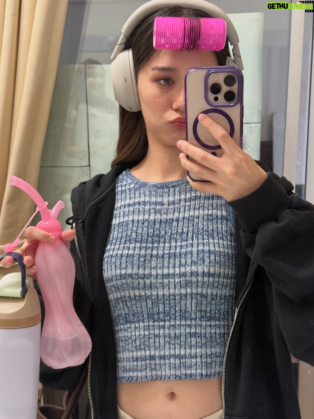 Violette Wautier - 181K Likes - lately