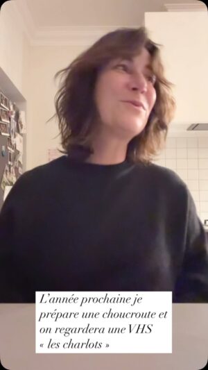Virginie Hocq Instagram - Je suis faaaaaatiguee mais je ris mais je suis faaaaaatiguee ( t’as la réf?)