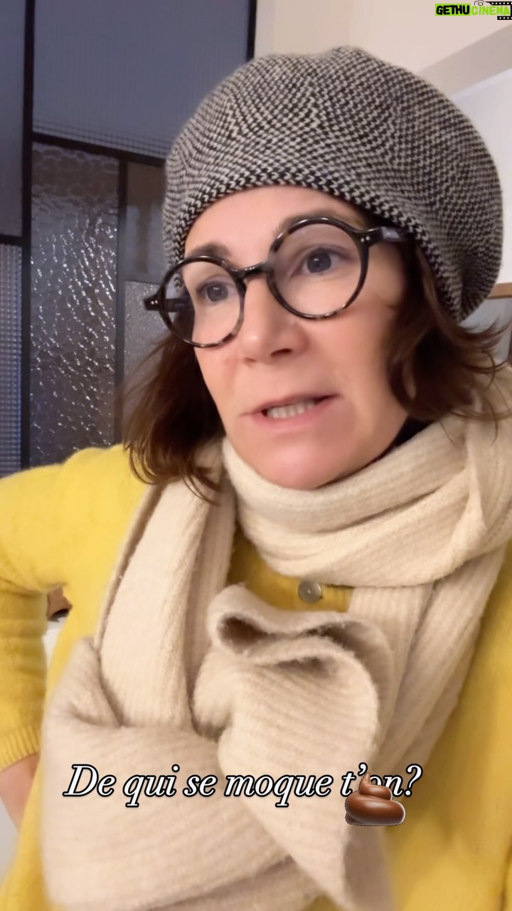 Virginie Hocq - 4.6K Likes - 🌻Ensuite le vélo n’était pas à sa place- mais dans la camionnette -il a fallu retrouver la clé -avancer la camionnette -détacher le vélo -le sortir- il pèse une tonne- niquer son dos !  Donc DEBOUT À 6h40 pour arriver à 8h15 à l’école… moi aussi je 💩💩💩💩