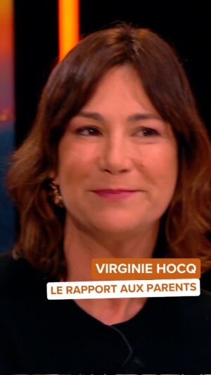 Virginie Hocq Instagram - « On ne se rend jamais compte que nos parents ne sont pas simplement que des parents » 🥹
Virginie Hocq sur le plateau de Culture en Prime
#rtbf #cultureenprime #virginiehocq @hocqvirginie