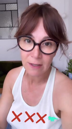 Virginie Hocq Instagram - J’ai reçu mon bulletin de maman et force est de constater que il faut que je me reprenne sinon je risque gros! #bulletin #mother #education
