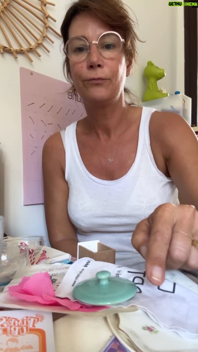 Virginie Hocq - 5.3K Likes - Petite pensée petite réflexion… incessantes quand on est  un parent ! #mother #love #humour #life