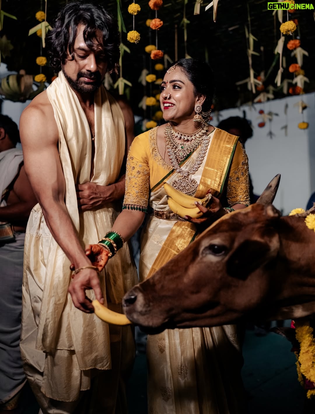Vithika Sheru - 458.1K Likes - మనసు నిండా ఆనందంతో, నా కలల ఇంటి గృహప్రవేశం❤️
.
.
.
Photography- @teamartviewworks 
Decor - @taraevents_ 
Jewellery - @umgnaveengold 
Outfits designed by - @srikrishnasilk 
M&H - @satishmakeupartist
Frames Designed by - @sri_gayatri_pooja_stores