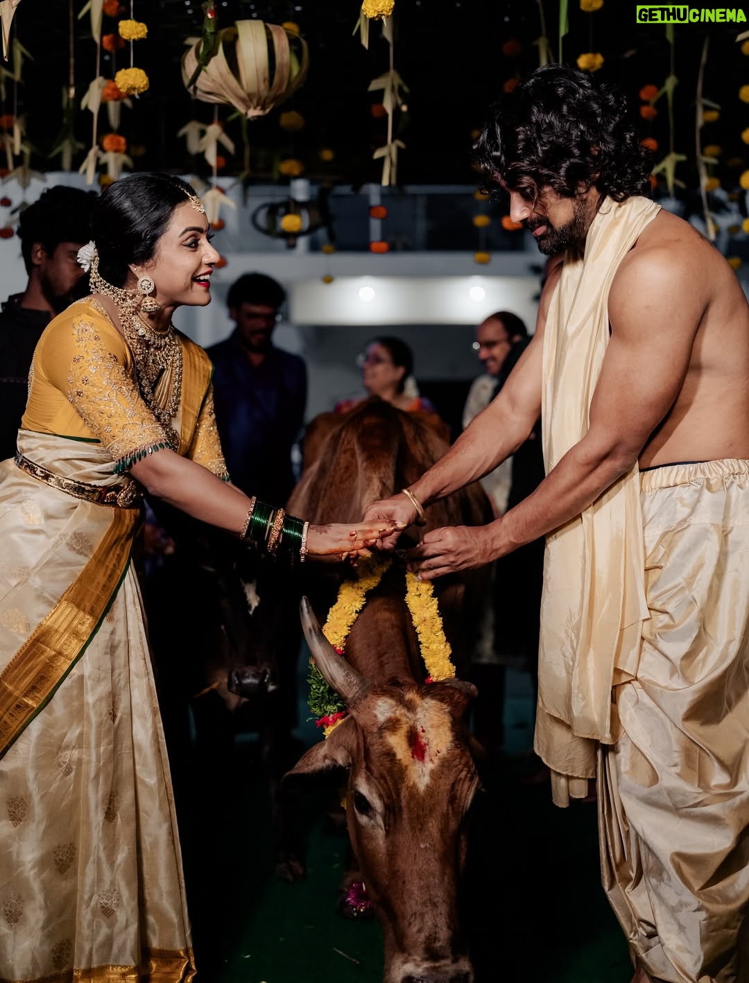 Vithika Sheru - 458.1K Likes - మనసు నిండా ఆనందంతో, నా కలల ఇంటి గృహప్రవేశం❤️
.
.
.
Photography- @teamartviewworks 
Decor - @taraevents_ 
Jewellery - @umgnaveengold 
Outfits designed by - @srikrishnasilk 
M&H - @satishmakeupartist
Frames Designed by - @sri_gayatri_pooja_stores