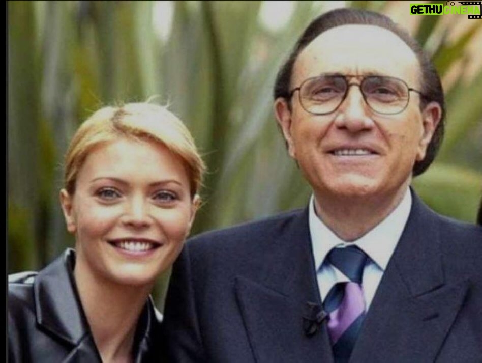 Vittoria Belvedere - 6K Likes - Ciao caro Pippo, sei stato per me un grande signore, amico e maestro. Ti porterò sempre nel mio cuore. Grazie!❤️