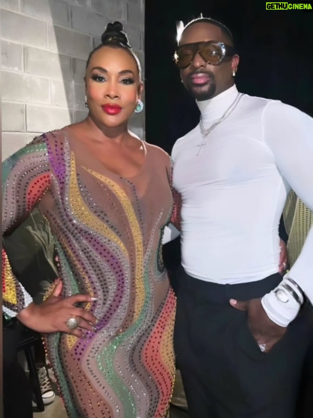 Vivica A. Fox - 15.4K Likes - TGIF Dawlings! #FBF in salute to #NYFashionWeek Had a BLAST attending da AMAZING @laquan_smith show compliments of my publicist @abjcoleman sitting front row w FAB @juneambrose @breshawebb Rocking @mewmewsofficial dress @renecaovilla  shoes @candyicejewelry @philipppleinofficial clutch Makeup @laniecekingmua Hair @_esbi3 #LifeIsGood #GodIsGood #Blessed #Respect #GurlPower #VivicaFoxHair #TeamVivica #TeamFox #MyGrindDontStop #LegitimateCareers #BossMoves #LoveWins #Fashionistas #ClassicBadChicks 🙌🏾🤴🏽👸🏽🤑🙌🏾