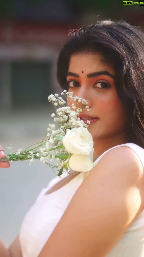 Actress Viyana HD Photos and Wallpapers April 2025 | Gethu Cinema