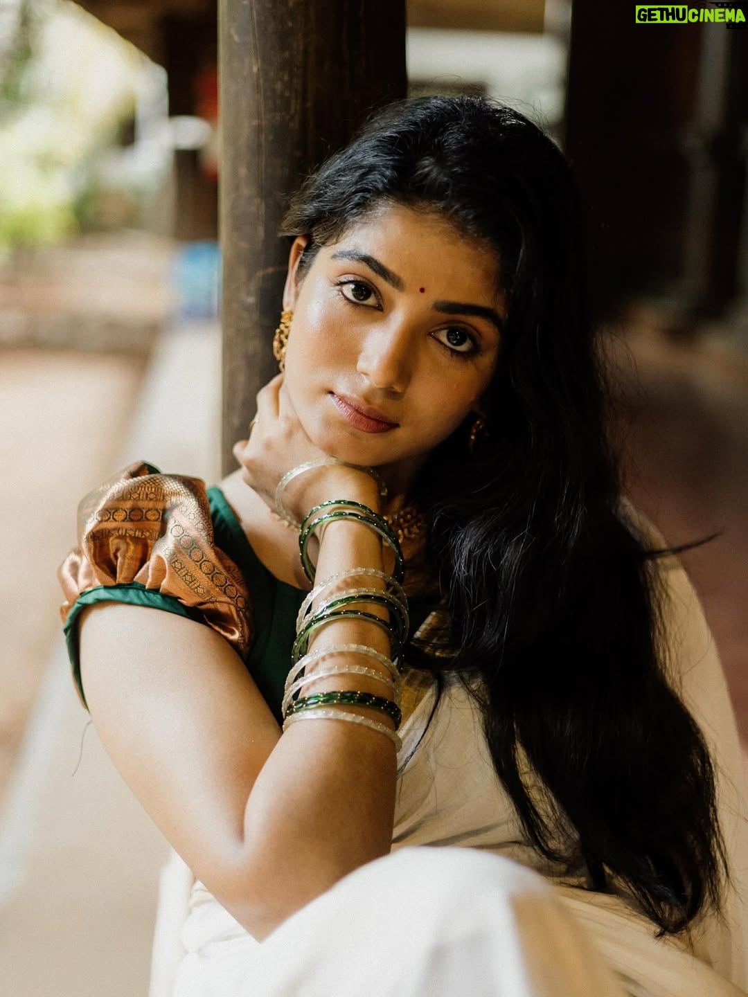 Viyana - 3 Likes - ♥️

Makeup: @makeoverbyjo 
Shot by: @arvindh_suresh