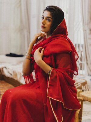Viyana Instagram - ♥️
Clicked : @studiod_stories