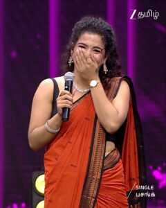 Actress Vyishali Kemkar HD Photos and Wallpapers October 2025