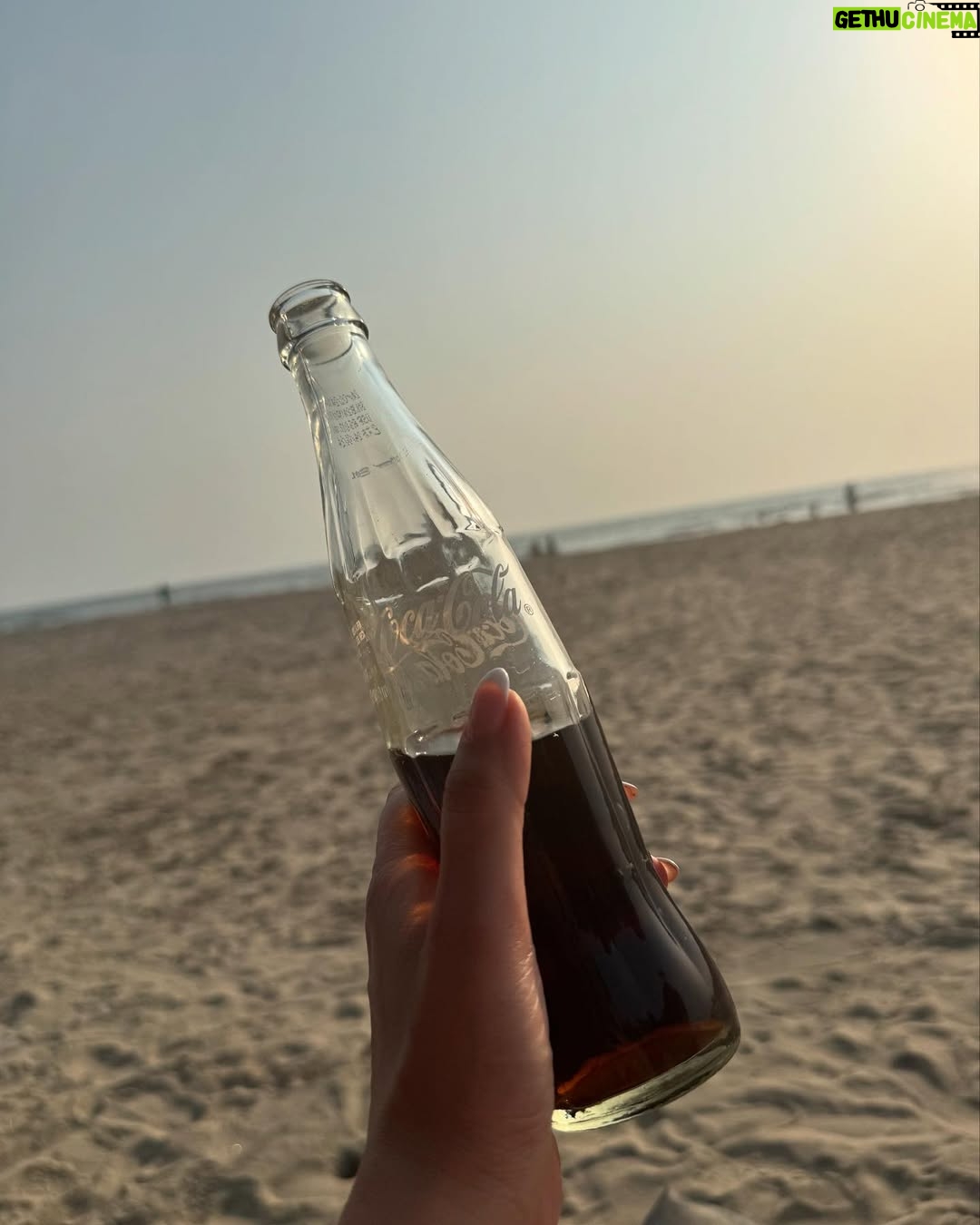 Waluscha De Sousa - 16K Likes - More days like these please 🧡💛🌞💛🧡

#goa #beach #sea #sand #salt #sun #happyvibes #life #love #foryou #explorepage #trending