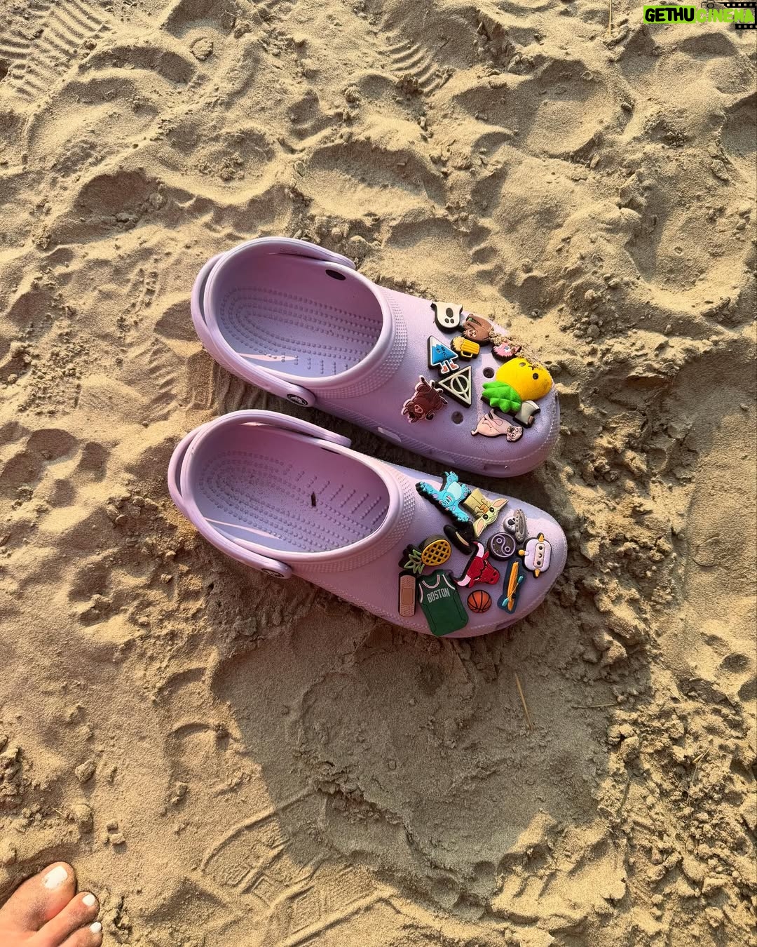 Waluscha De Sousa - 16K Likes - More days like these please 🧡💛🌞💛🧡

#goa #beach #sea #sand #salt #sun #happyvibes #life #love #foryou #explorepage #trending