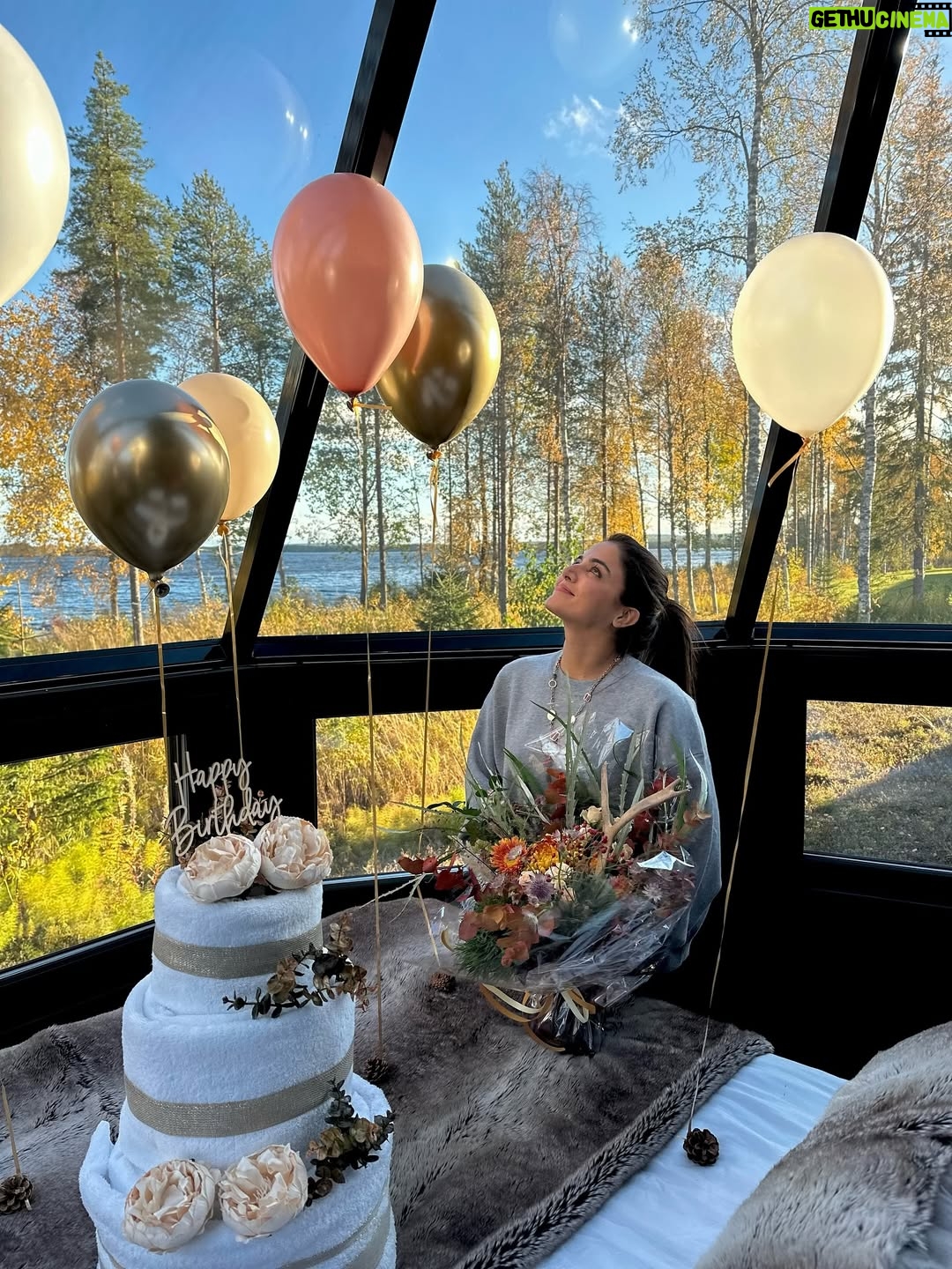 Wamiqa Gabbi - 596.4K Likes - Special birthday in so many ways 🤍🌸
Grateful to the Universe & big thank you to everyone who have shown so much faith in me and still do ✨🙏🏽
Cannot wait to show you all everything I have been working on. So many surprises coming your way next year 🙈🥹
Achhe logon se hi swarg hota hai aur meri zindagi toh bhari padi hai achhe logon se 🤍
Thank you everyone 🌸
#PremiqaIsOverwhelmed 🤍