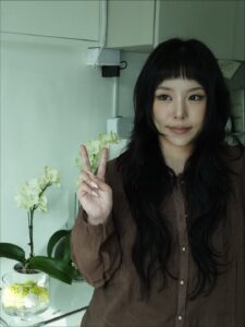 Actress Wheein HD Photos and Wallpapers December 2025