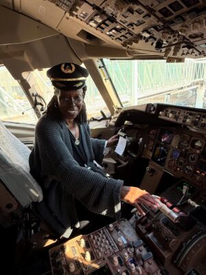Whoopi Goldberg Instagram - Captain Whoopi?
What a great crew!
You can now go direct JFK to Sicily!!!

Thank you @delta