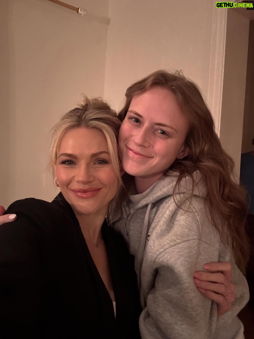 Witney Carson - 189.5K Likes - 32 ✨ Feeling beyond grateful for the life I get to live. I don’t take any of it for granted. Thank you for all the well wishes and making me feel so loved! 🤍🫶🏼