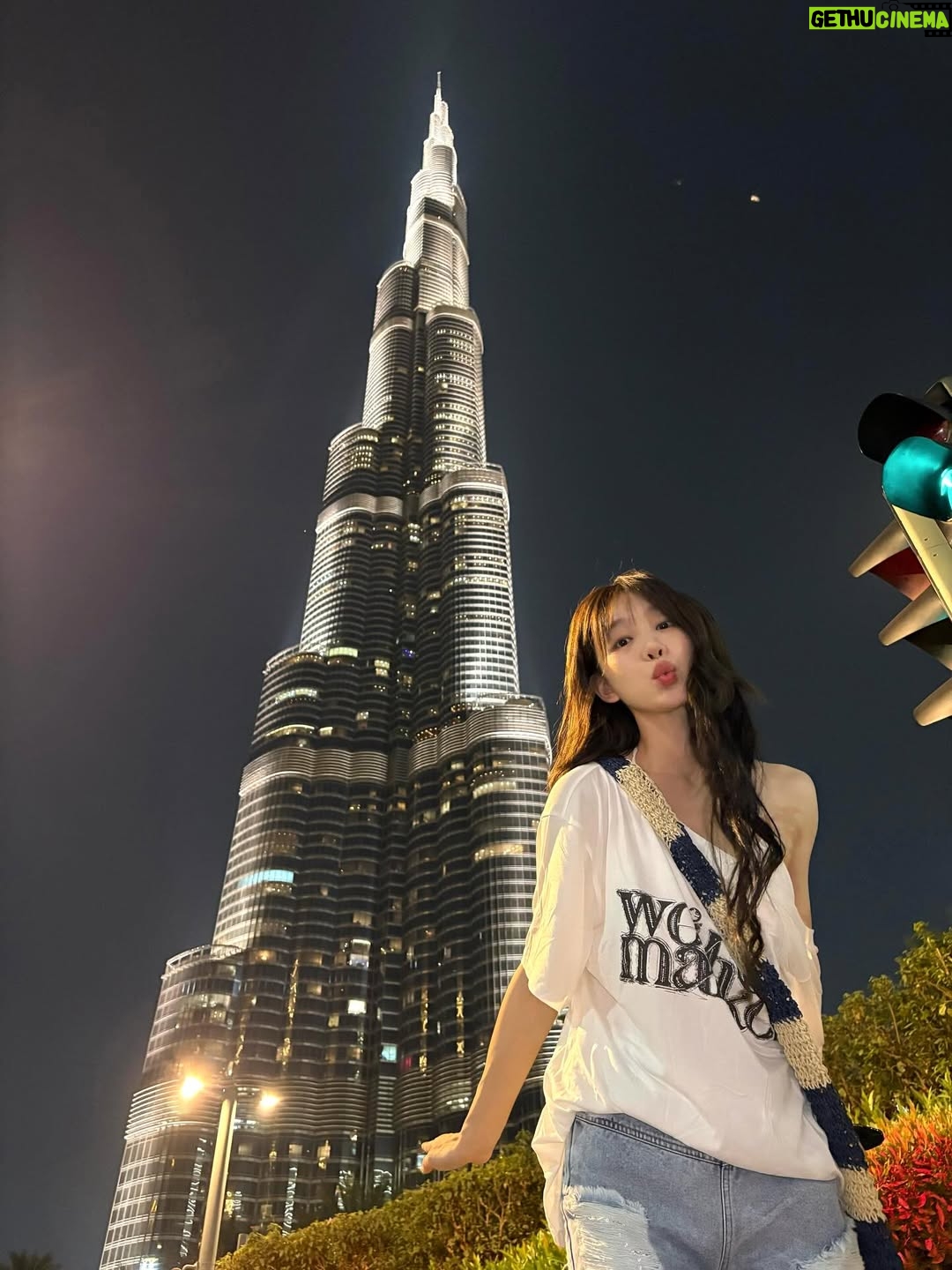 Xu Mengjie - 101.1K Likes - 🌃⁀➷☆✌🏻