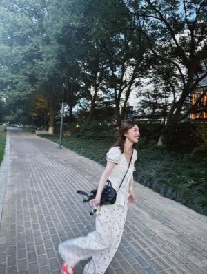 Xu Mengjie Instagram - 🍃🌸🐶♡ ♡=♡²