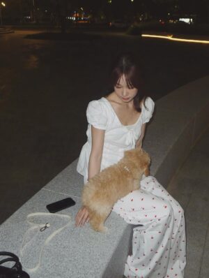 Xu Mengjie Instagram - 🍃🌸🐶♡ ♡=♡²