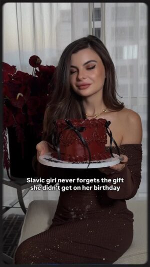 Yanina Mak Instagram - Just a reminder 🤎
MY BIRTHDAY CAKE was super aesthetic but also so delicious!! It’s raspberry & pistachio - my too favorites😍
@elenbyelen 🫶🏻
#cake#birthdaygirl#girls#slavicgirl#women #womensupport#birthdayweekend #birthdaycelebrations #pinterest#birthdaypinterest