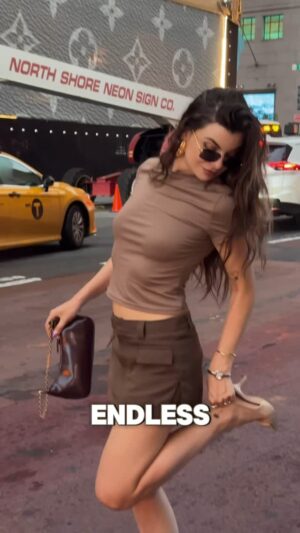 Yanina Mak Instagram - My trip to NYC in 30 seconds❤️
#newyork#nyc#newyork#girl#girlsstyle#haileybieberstyle #women#girlsbestfriend #bigapple#beauty#easterneuropean