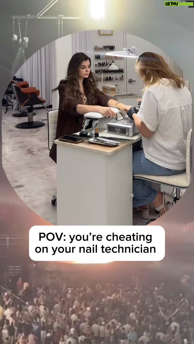 Yanina Mak - 279 Likes - I won’t ever cheat on you my @magicnails_lab ❤️

#jokes#coldplay#funny#trending#ceo#manicure#maniccureideas#nails#nailsideas#brownnails#birthdaynails