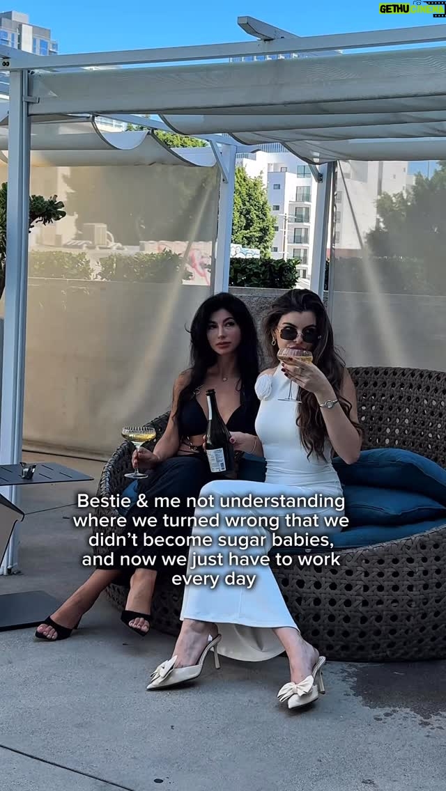 Yanina Mak - 1K Likes - What turn was it?

#girlsinstagram#girlsday #girlsgirl#bestie