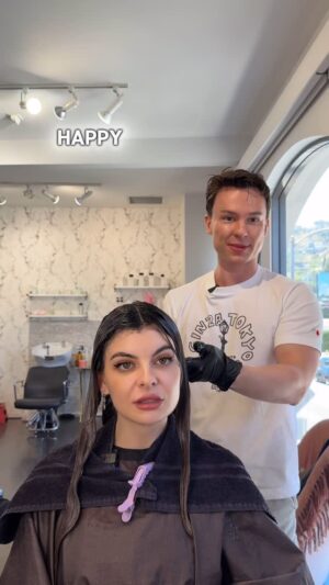 Yanina Mak Instagram - So WORTH it!!! The best hair ever @romanbond_ ❤️❤️
#hair#hairstyle#women #hairtips #viral#trend#slavicgirl#hairstylist #losangeles#blonde#trending