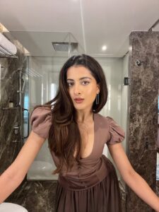 Actress Yashaswinee Raje Singh HD Photos and Wallpapers September 2025