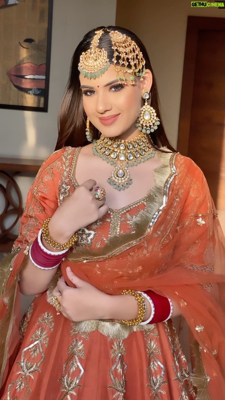 Yashika Anand - 2.2K Likes - ❤️❤️ makeup @dipesh_makeupartist 
Hair @aakashhairart 

.

.
.

#trendingreels #explorepage #beautiful #blogger #video #reelsinstagram #viral #instagood #instafashion #instagram #cute #girl #punjabi #skincare #brand #travel #