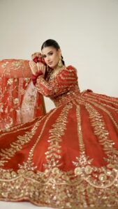 Actress Yashika Anand HD Photos and Wallpapers September 2025
