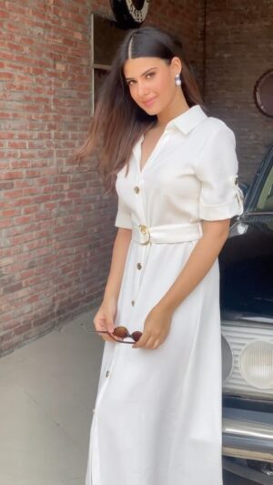 Yashika Anand Instagram - 🌸🌸
Stylist @mann30preet 

.

#trendingreels #explorepage #beautiful #blogger #video #reelsinstagram #viral #instagood #instafashion #instagram #cute #girl #punjabi #skincare #brand #travel #