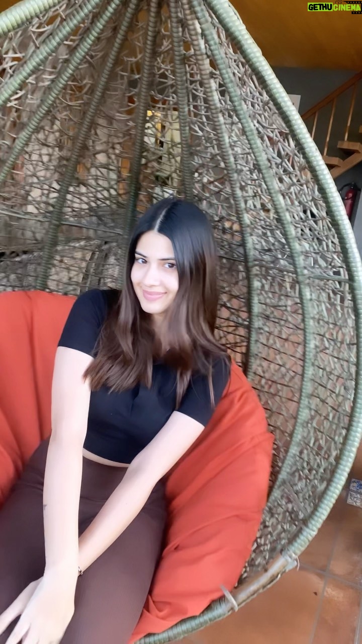 Yashika Anand - 19.2K Likes - 🤎🤎

.
.
.
.

.
.

#trendingreels #explorepage #beautiful #blogger #video #reelsinstagram #viral #instagood #instafashion #instagram #cute #girl #punjabi #skincare #brand #travel #