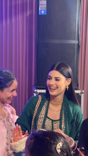 Yashika Anand Instagram - ✨✨

.
.

#trendingreels #explorepage #beautiful #blogger #video #reelsinstagram #viral #instagood #instafashion #instagram #cute #girl #punjabi #skincare #brand #travel #