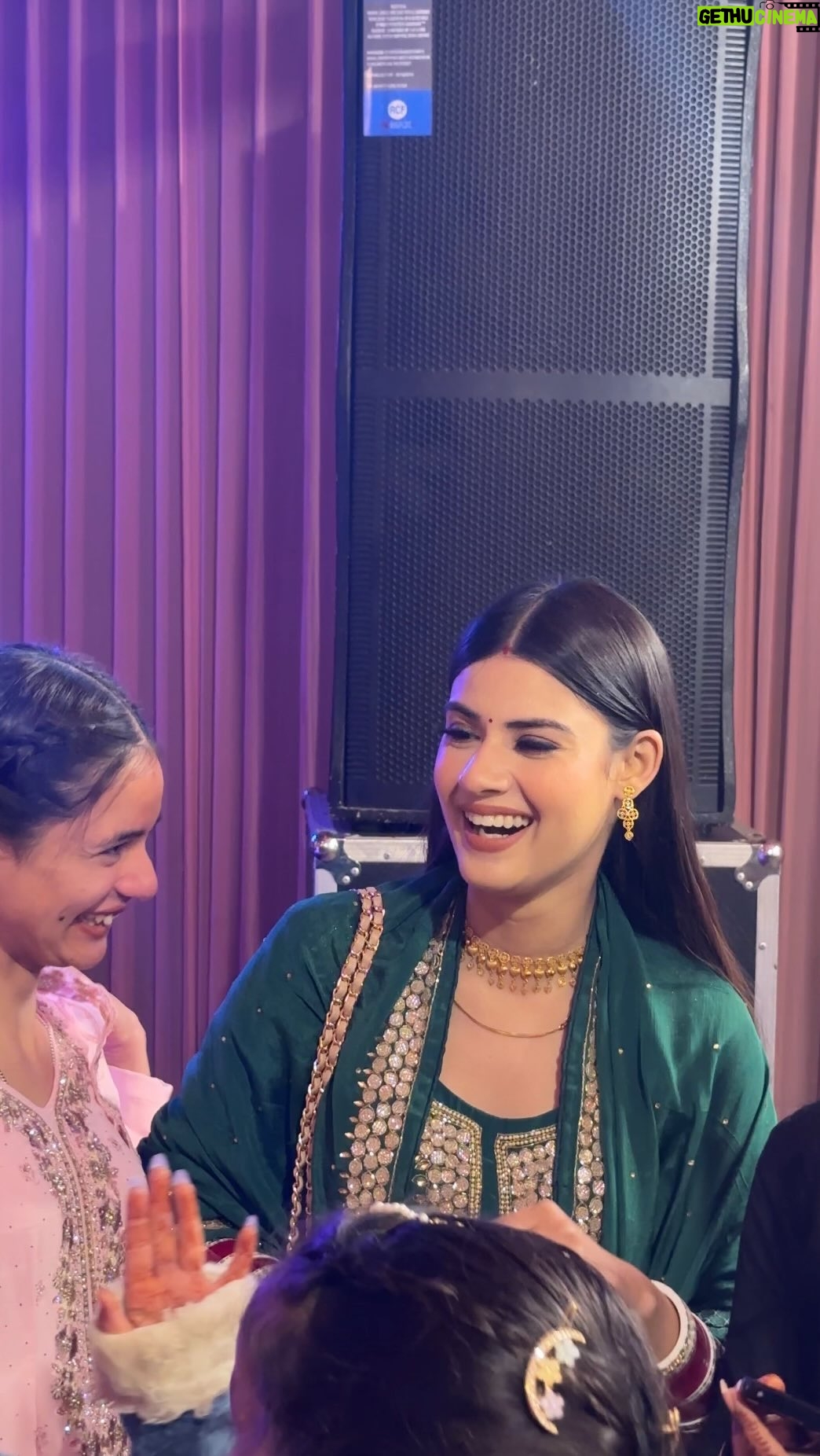 Yashika Anand - 7K Likes - ✨✨

.
.

#trendingreels #explorepage #beautiful #blogger #video #reelsinstagram #viral #instagood #instafashion #instagram #cute #girl #punjabi #skincare #brand #travel #