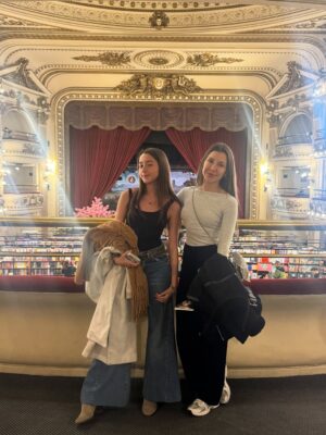 Yelena Maciel Instagram - Te 🩵 Buenos Aires… que lindo conocerte 🇦🇷🧉 

@mimicandyworld