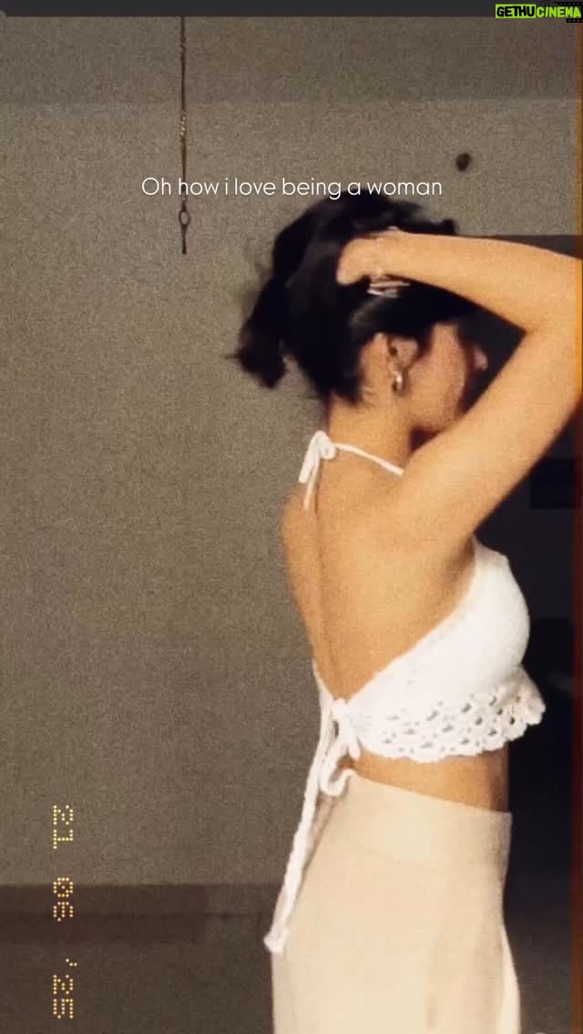 Yesha Dhiman - 9.9K Likes - #yeshadhiman #viral #trending #explorepage #explore #instagram #fyp #instagood #love #reels #like #follow #foryou #viralpost #viralvideos #photography #fashion #music #instadaily #india #trend #reelsinstagram #viralreels #foryoupage