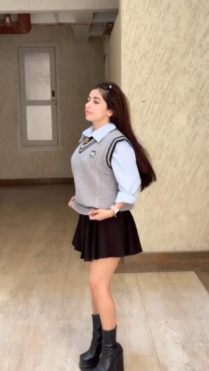 Yogita Bhatia Instagram -