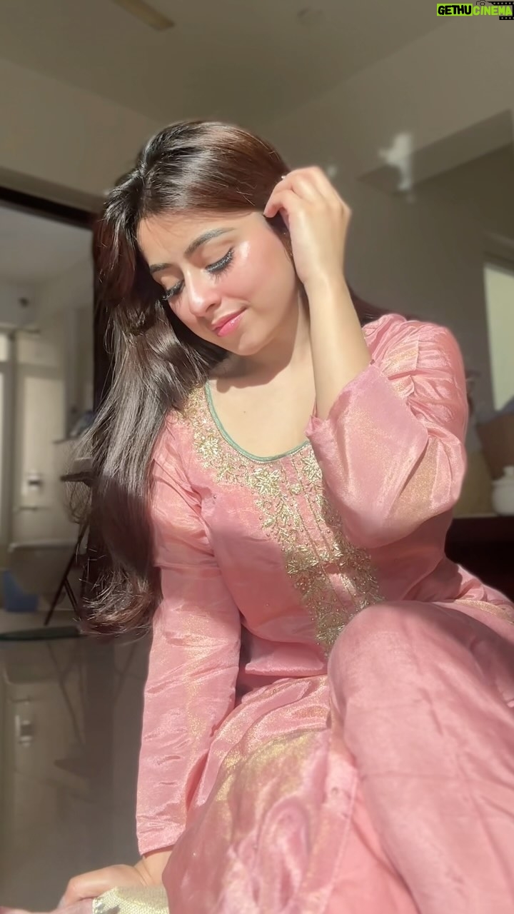 Yogita Bhatia - 6.8K Likes - 🩷✨